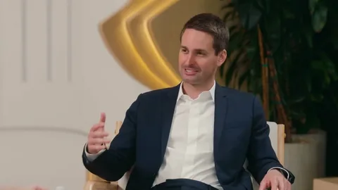Evan Spiegel’s $3 Billion Snapchat Smart Glasses Gamble